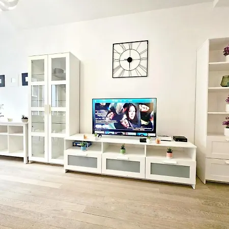 Apartman 2 Bedroom Urban Escape In Luxemburg